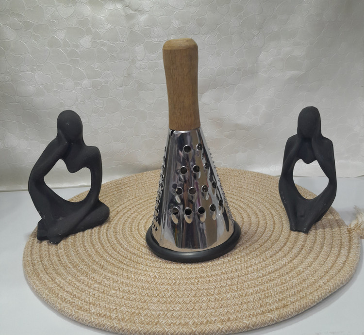 رنده مخروطی دسته چوبی شنگیا